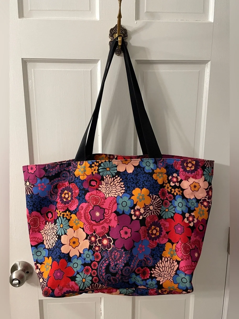 Vera Bradley Retired Floral Fiesta Large Tote